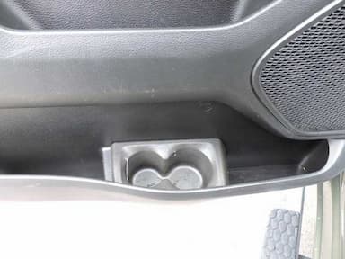 thumb car