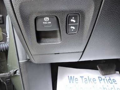 thumb car