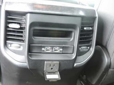 thumb car