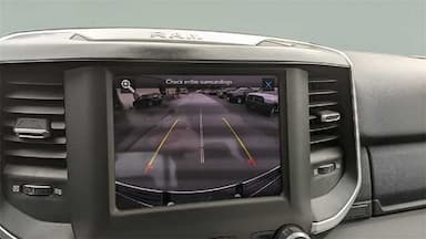 thumb car