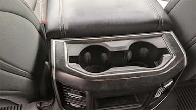 thumb car