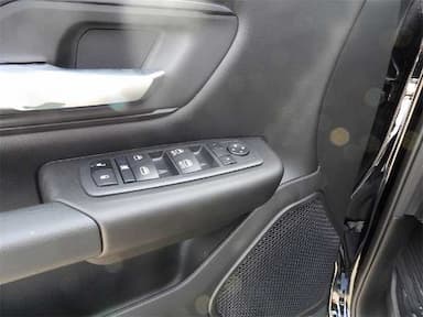 thumb car